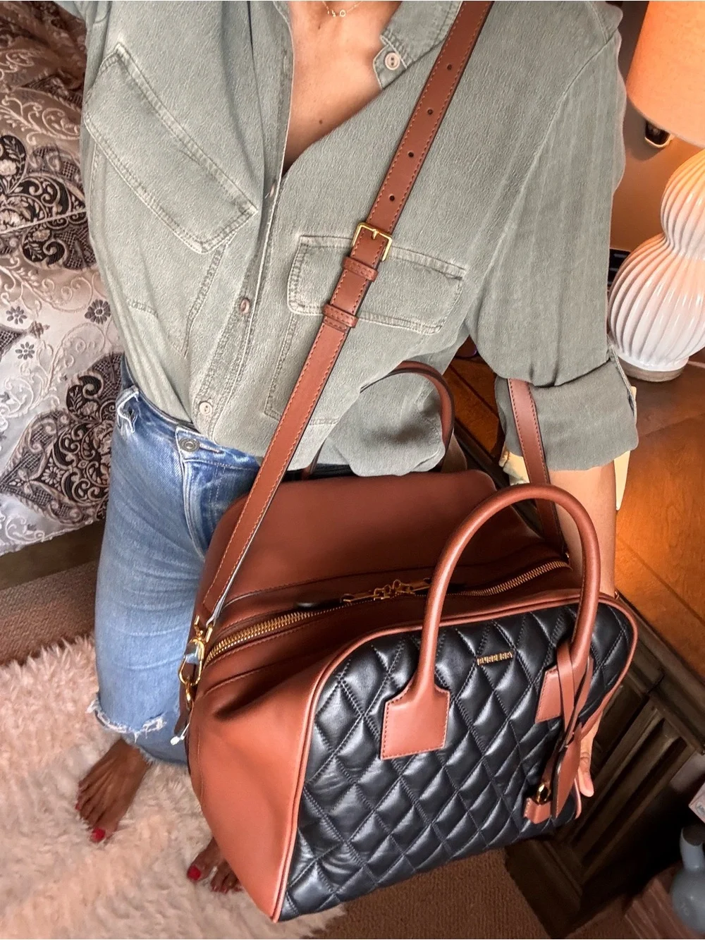 Burberry cube Leather Satchel !